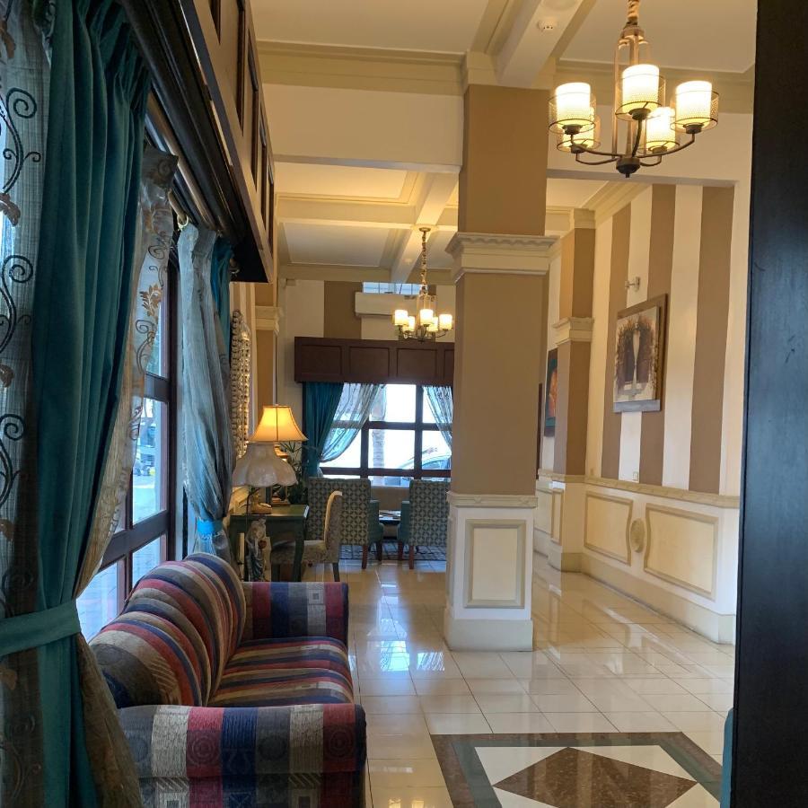 גוויאקיל Hotel Patrimonial By Greenfield מראה חיצוני תמונה