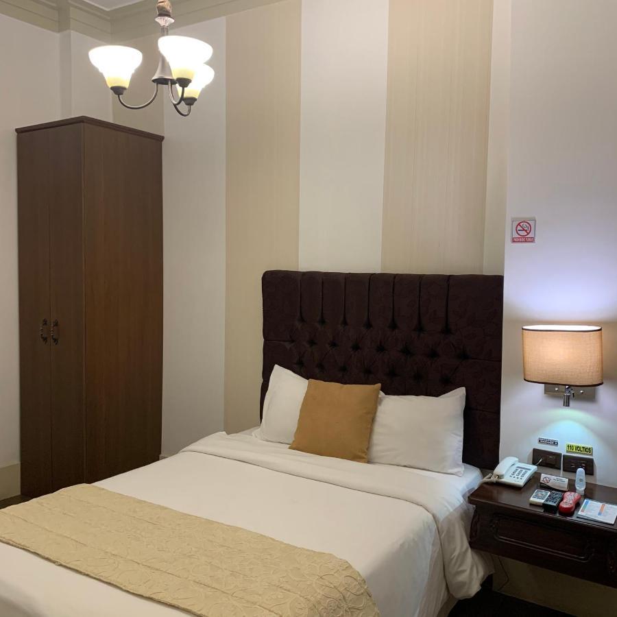 גוויאקיל Hotel Patrimonial By Greenfield מראה חיצוני תמונה
