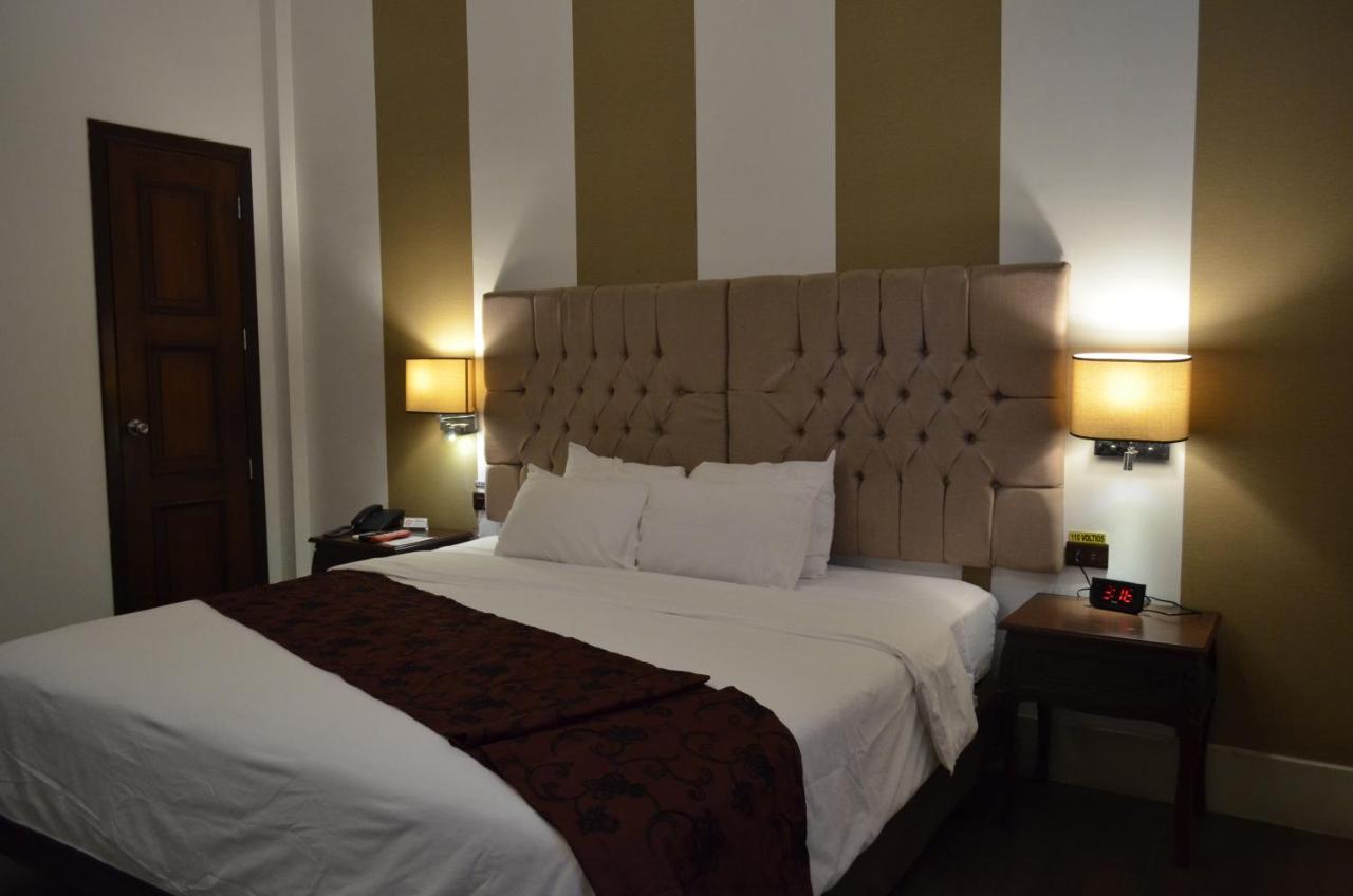גוויאקיל Hotel Patrimonial By Greenfield מראה חיצוני תמונה
