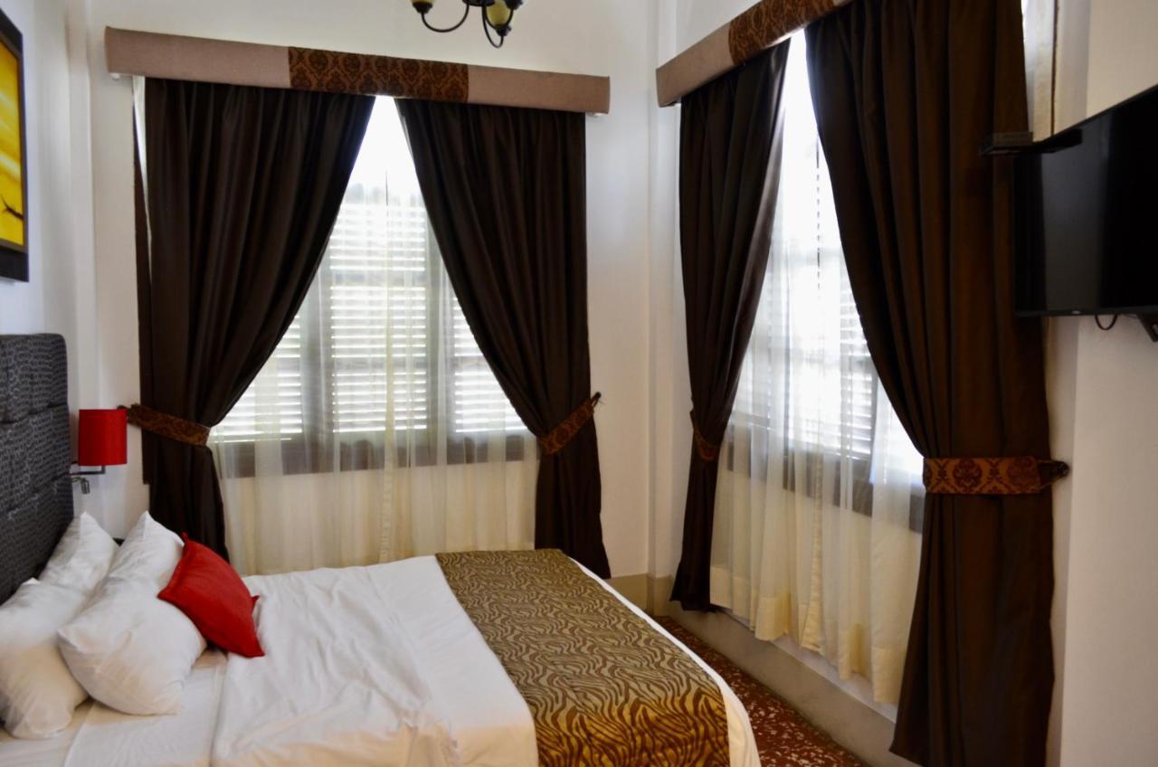 גוויאקיל Hotel Patrimonial By Greenfield מראה חיצוני תמונה