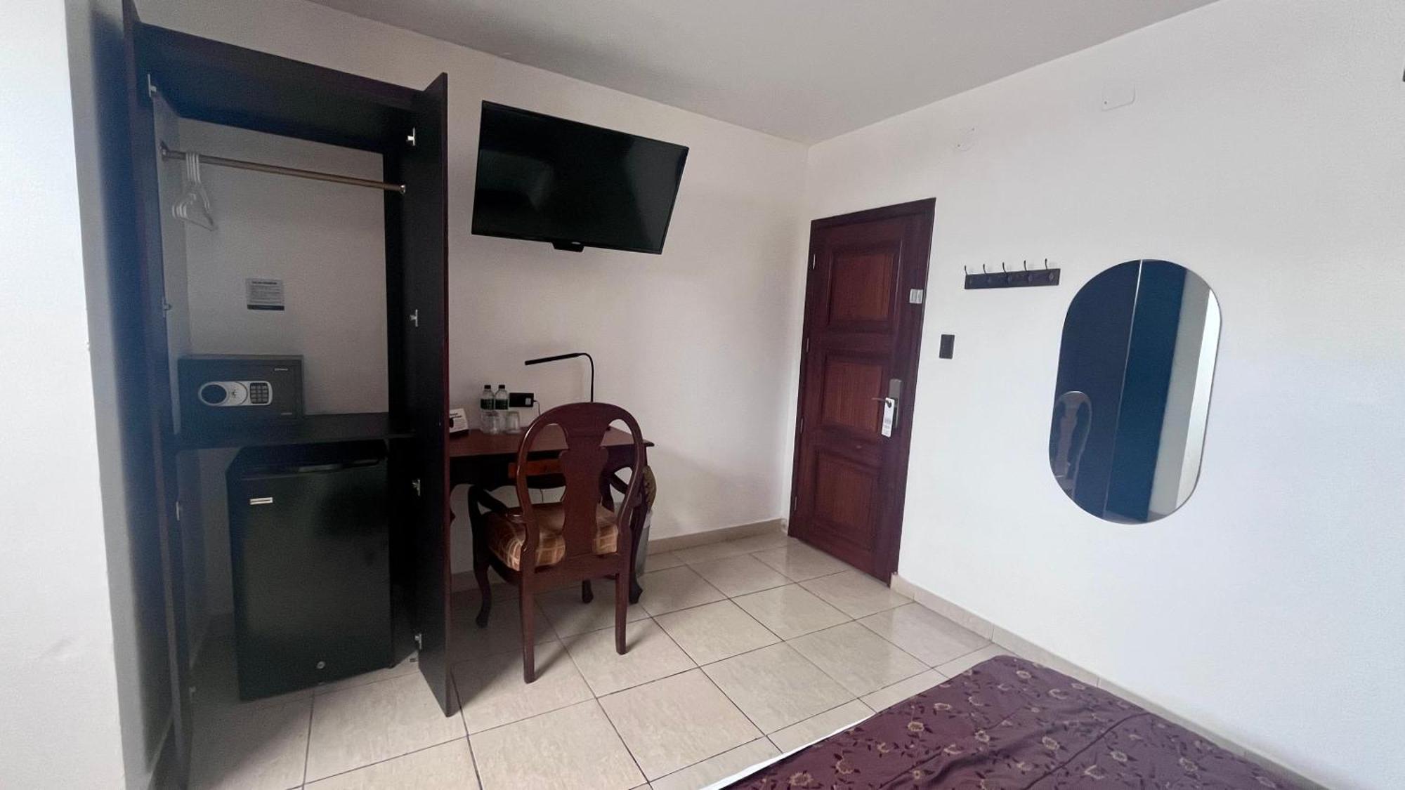 גוויאקיל Hotel Patrimonial By Greenfield מראה חיצוני תמונה